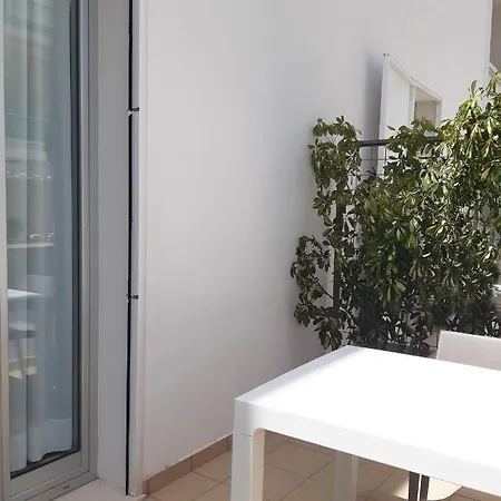 Grecale Отель Порто-Чезарео